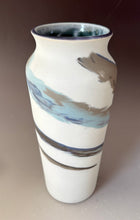 Load image into Gallery viewer, Small Vase #3389
