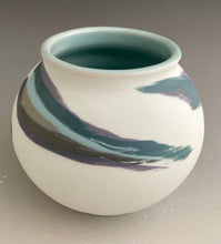 Load image into Gallery viewer, Small Sphere #3348
