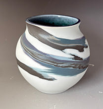 Load image into Gallery viewer, Small Sphere #3421
