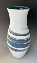 Load image into Gallery viewer, Medium Vase #3405
