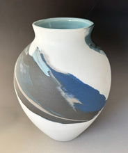 Load image into Gallery viewer, Medium Sphere Vase #3432
