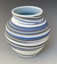 Load image into Gallery viewer, Small Sphere #3340
