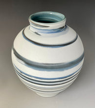 Load image into Gallery viewer, Medium Sphere Vase #2891
